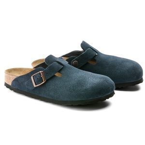 Birkenstock Boston Clogs in Navy Suede